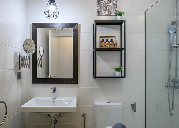 Ferienhaus Pachamama House - Near The Beach, Air-con, Fast Wifi And Sat Tv By Lanzarote *