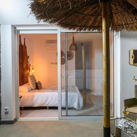 Ferienhaus Pachamama House - Near The Beach, Air-con, Fast Wifi And Sat Tv By Lanzarote Playa Blanca (Lanzarote)