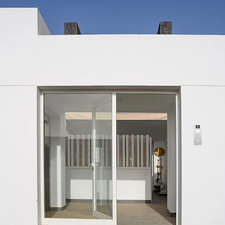 Casa de Férias Pachamama House - Near The Beach, Air-con, Fast Wifi And Sat Tv By Lanzarote *