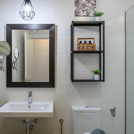 Ferienhaus Pachamama House - Near The Beach, Air-con, Fast Wifi And Sat Tv By Lanzarote *