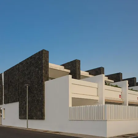 Casa de Férias Pachamama House - Near The Beach, Air-con, Fast Wifi And Sat Tv By Lanzarote *